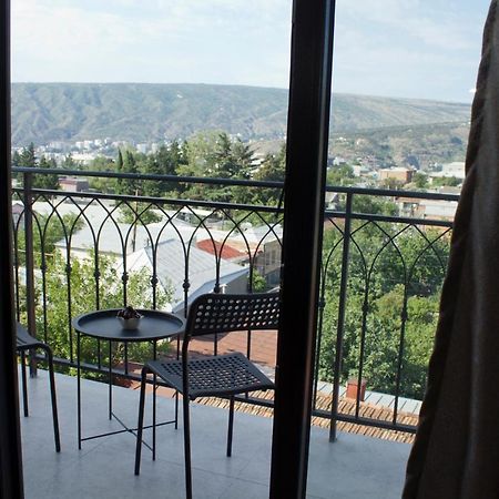 Aura Sameba, Luxury Apartment Tbilisi Buitenkant foto