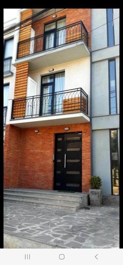 Aura Sameba, Luxury Apartment Tbilisi Buitenkant foto